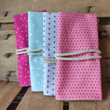 Lot 4 Serviettes de table