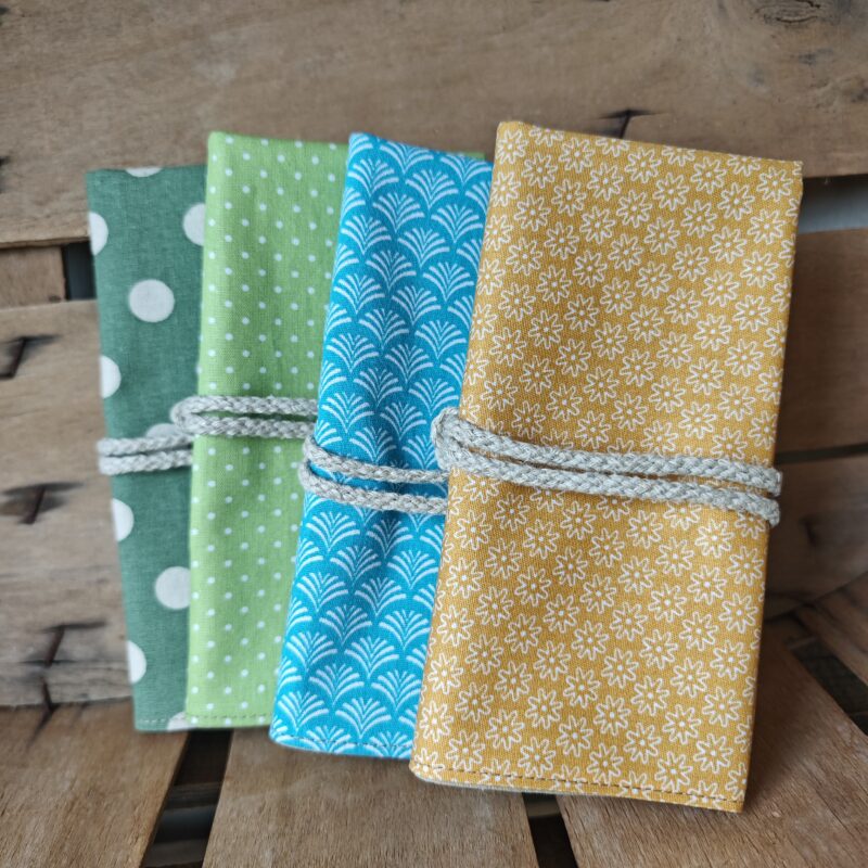 Lot 4 Serviettes de table