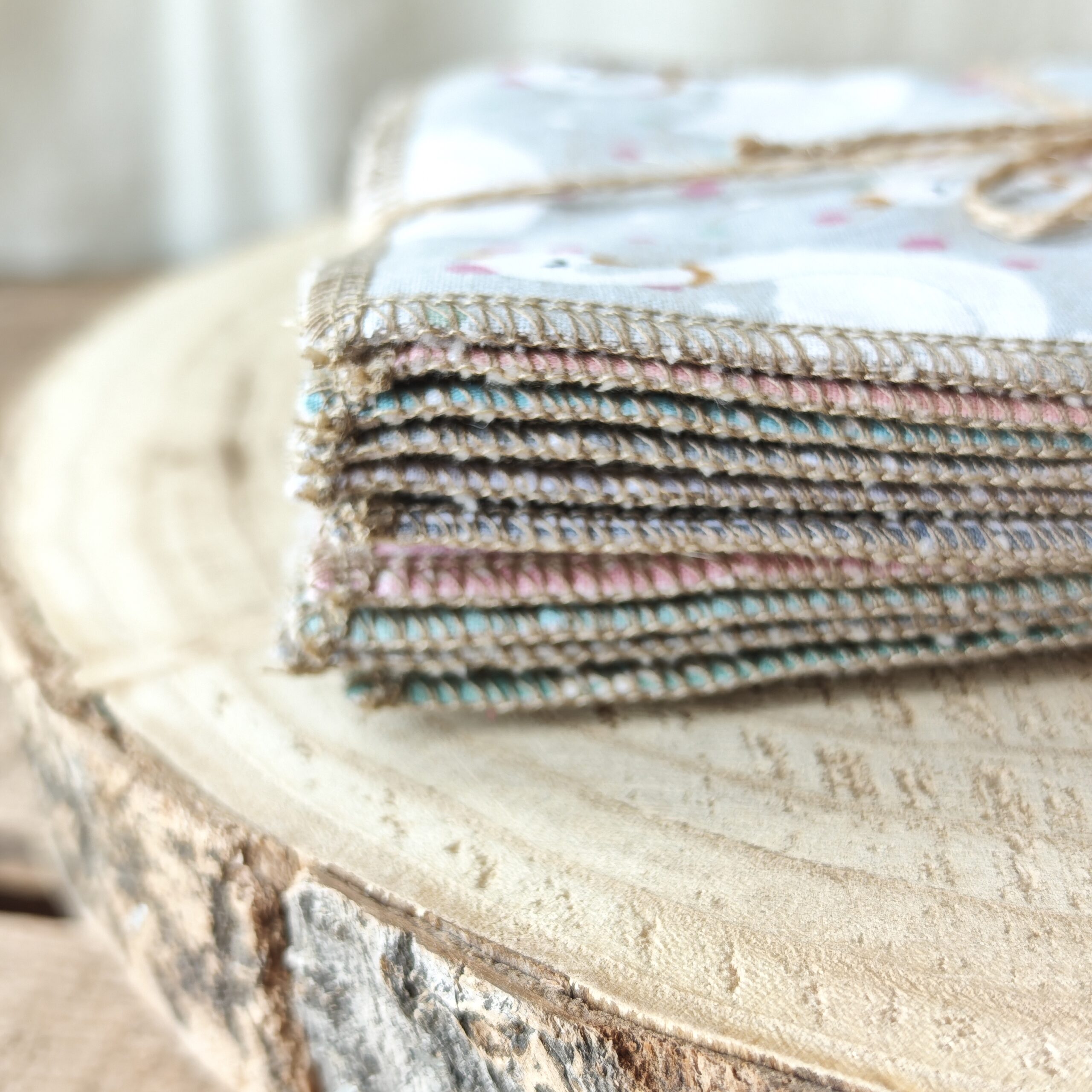 Kit de 10 Lingettes Enfant Surprise – Image 2